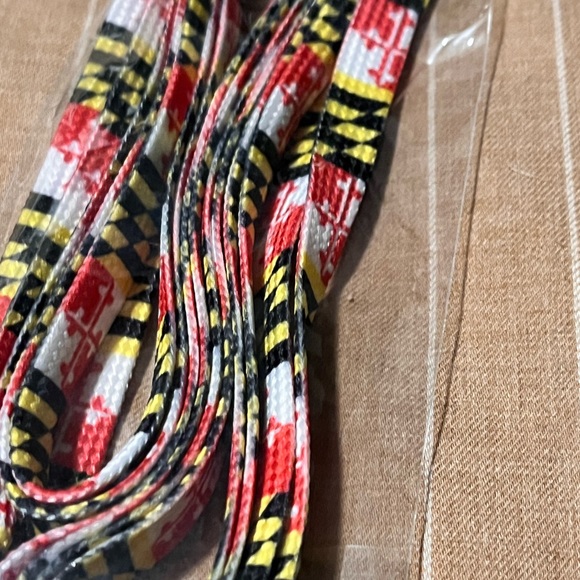 Maryland Flag Old Line State Shoelaces 47” new Mens Women’s Shoestrings - Picture 4 of 6